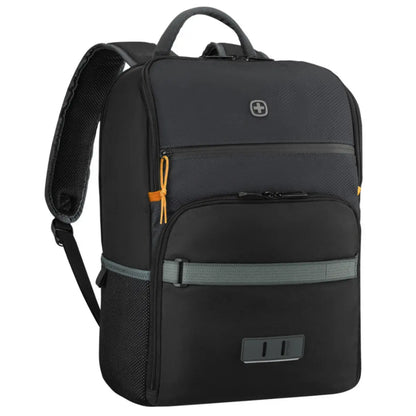 QuickAccess pocket for easy access to your essentials