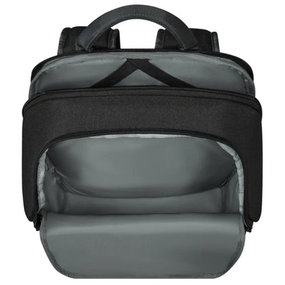 Spacious main compartment