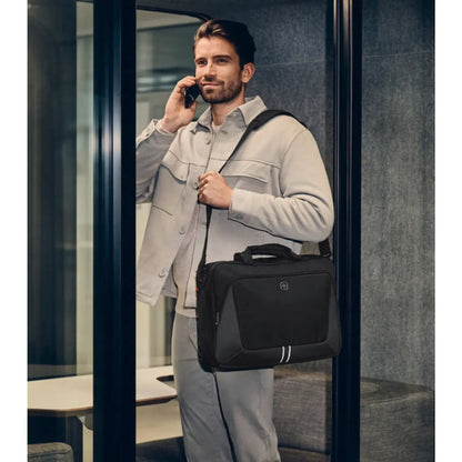 Upgrade your professional look with the XE Brief 16 and experience the perfect combination of style and functionality