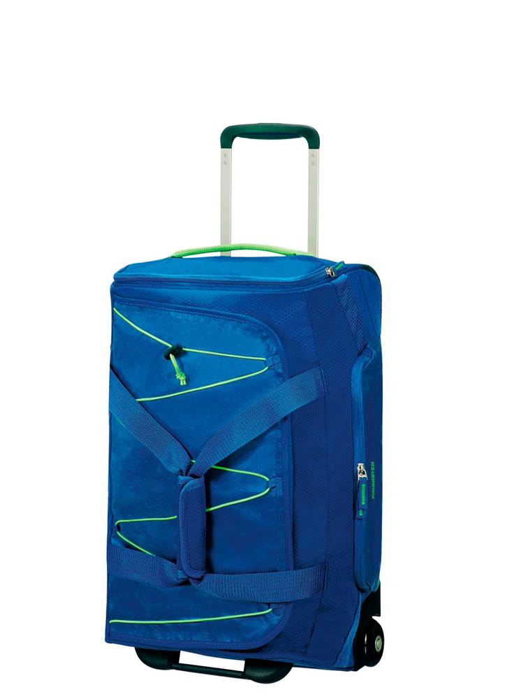 American Tourister : Road Quest Wheeled Duffle Bag - Small ...
