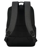 Padded shoulder straps and back panel