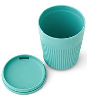 Polypropylene sipping lid on the mug fits firmly to prevent spills