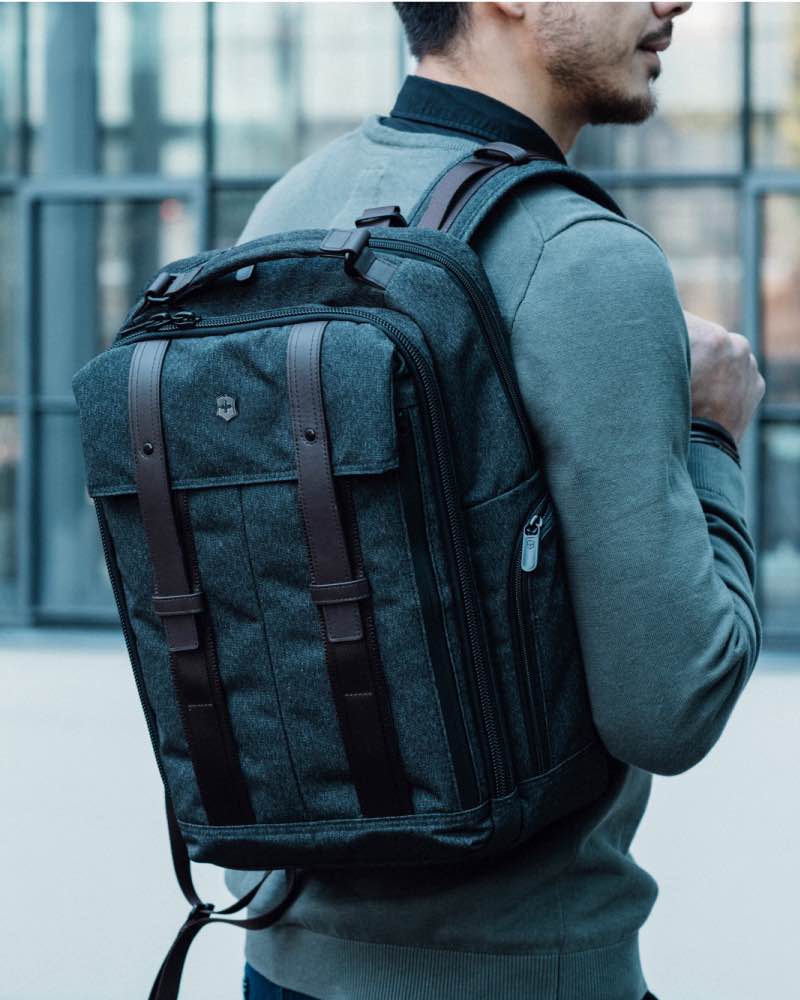 victorinox rath slim backpack